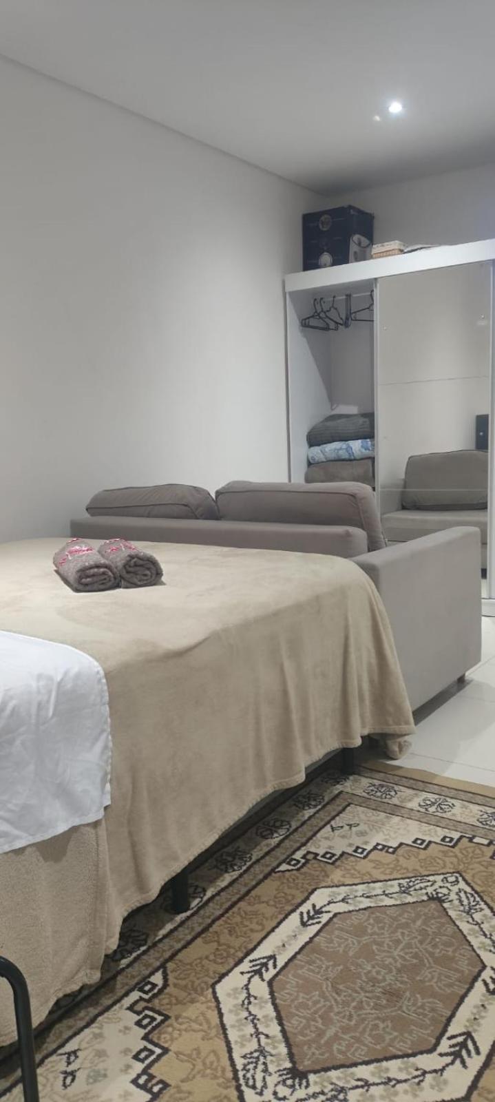La Home House1 - Apt Studio Em Sjp Com Acesso Rapido Ao Aeroporto De Curitiba São José dos Pinhais Exteriör bild